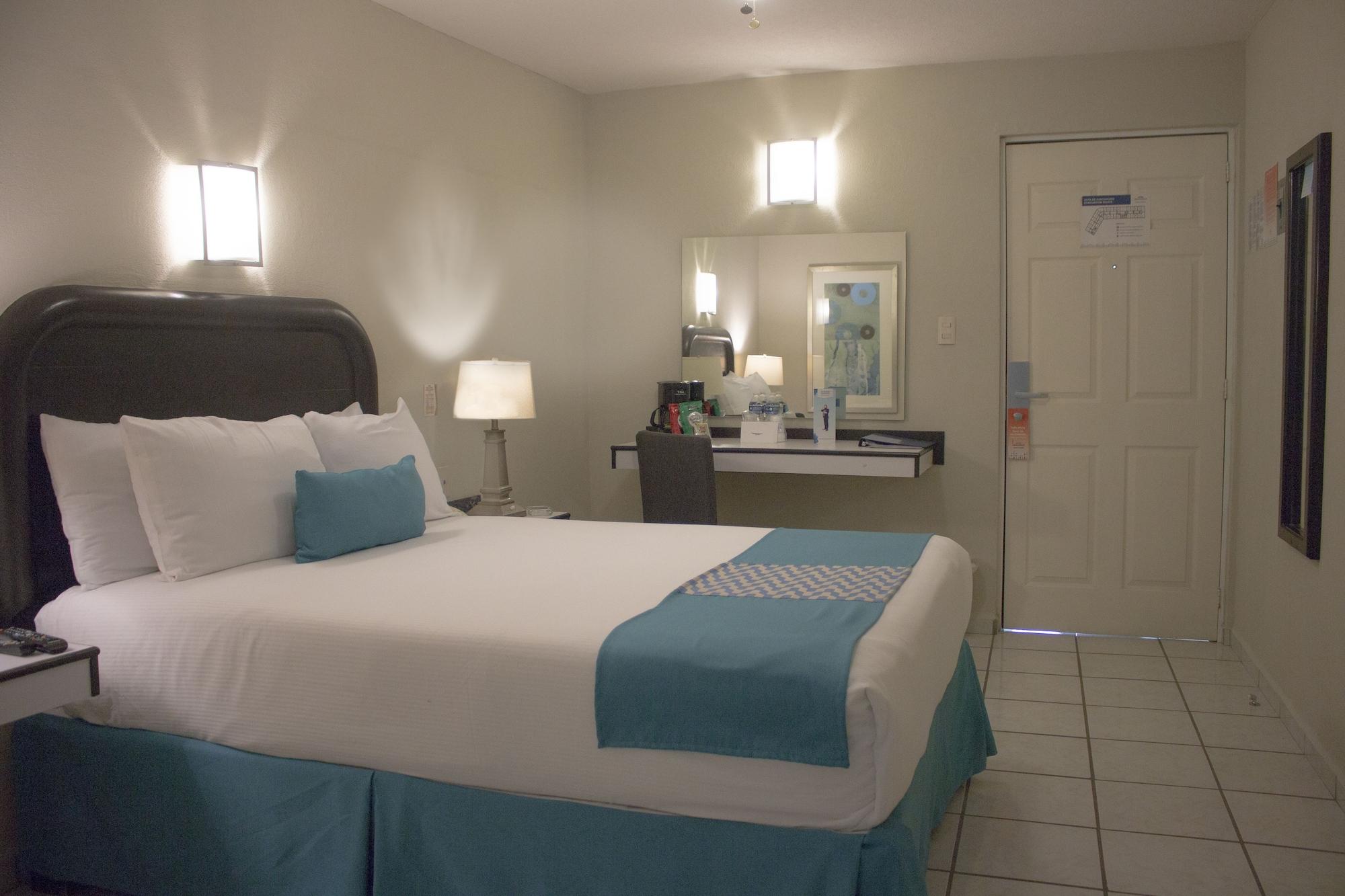 Howard Johnson By Wyndham Guanajuato Leon Avenida Exterior foto