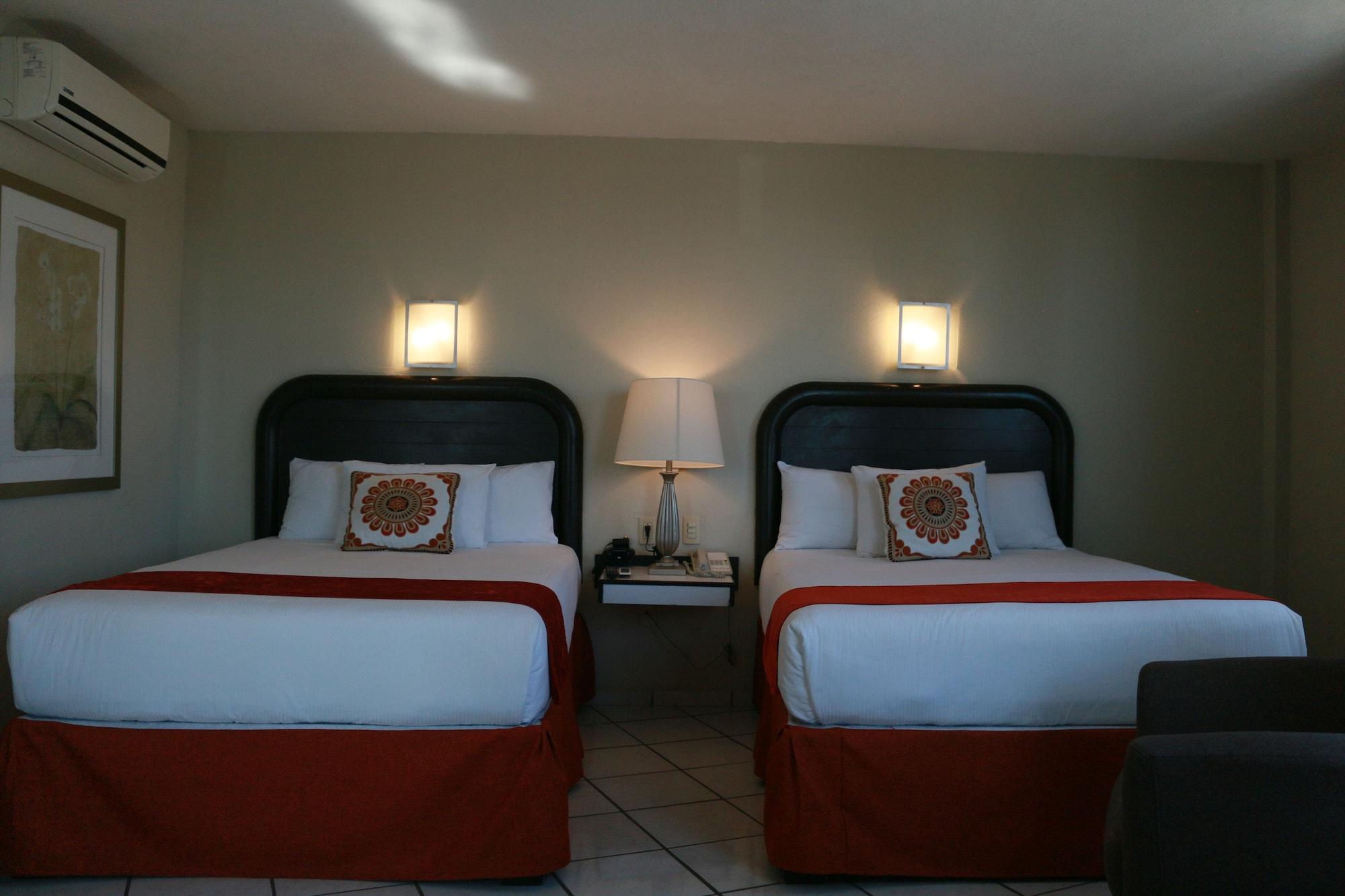 Howard Johnson By Wyndham Guanajuato Leon Avenida Exterior foto